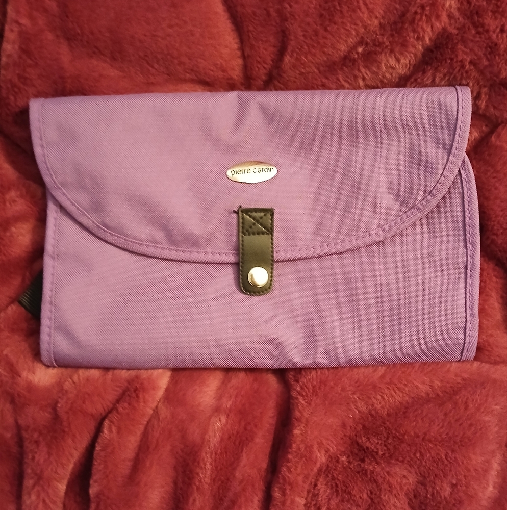 Vintage New Pierre Cardin Purple Unfolding Travel Carrying Case.